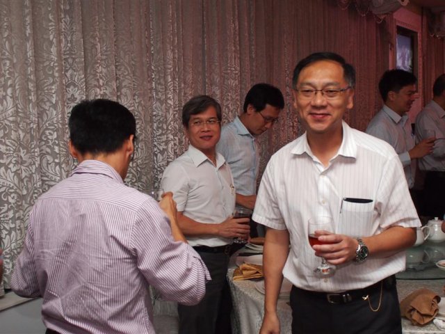 P9273636 (Large)